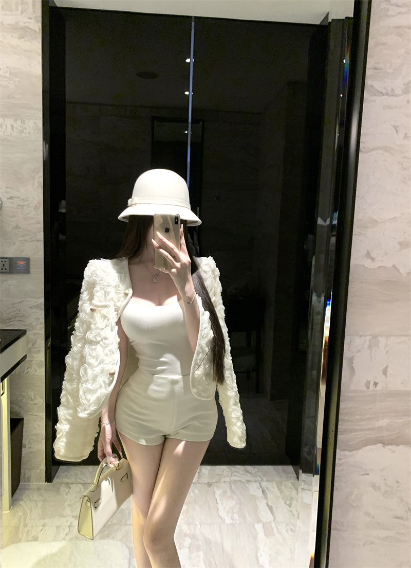 French Style Elegant Slim Fit Floral Short Jacket for Women