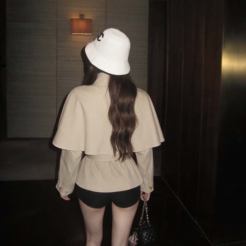 Korean Faux Two-Piece Cape Trench Coat with Collar and Double-Breasted Shirt - Image 5