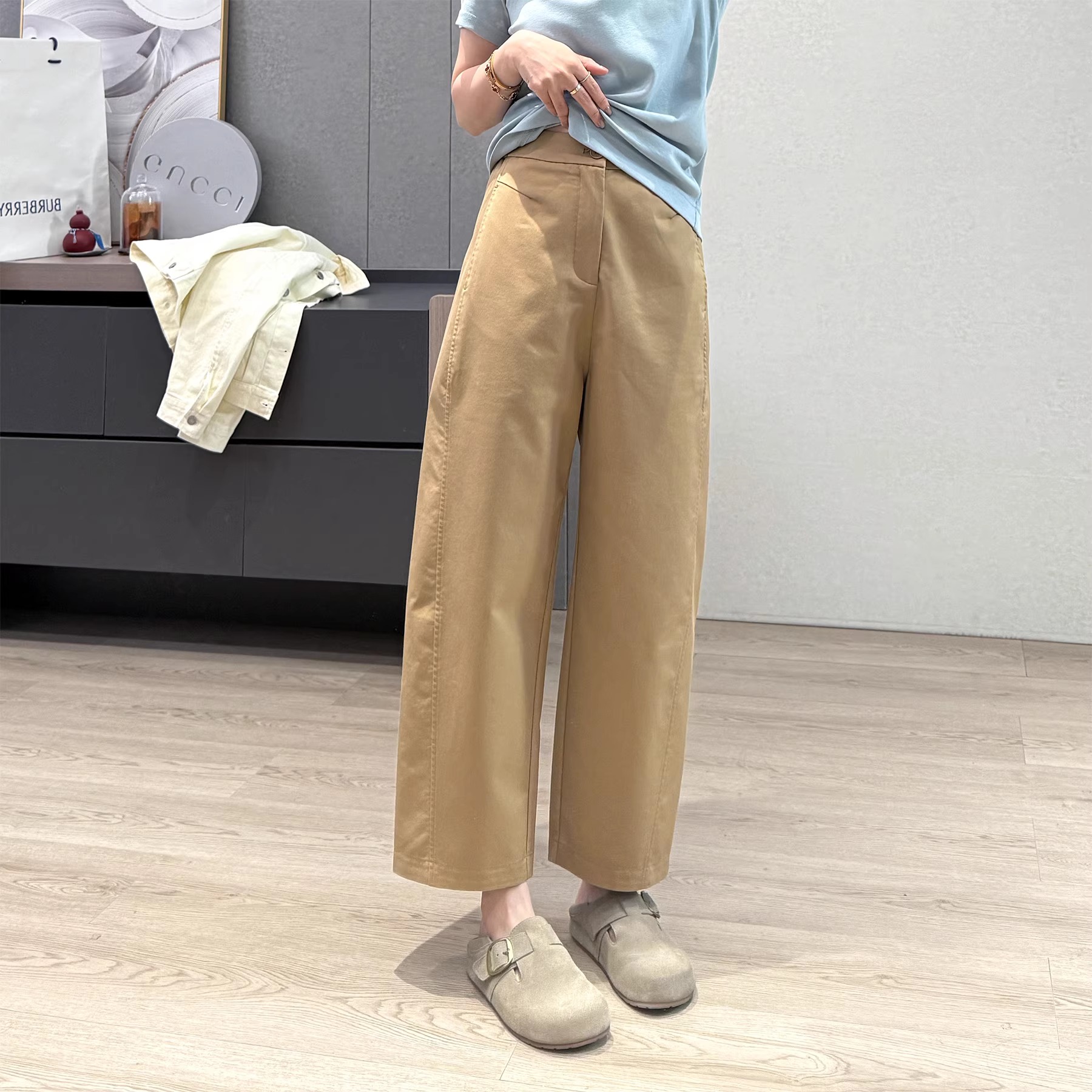 Women's High Waist Straight Leg Cropped Pants with Pockets - Image 3