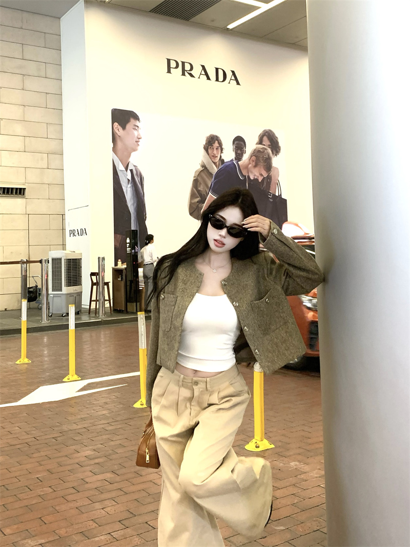 Women's Tweed Jacket Fall New Style Round Neck Sweet Elegant Short Coat - Image 2